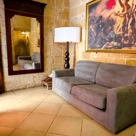 The G-house Valletta