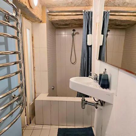 The G-house 瓦莱塔