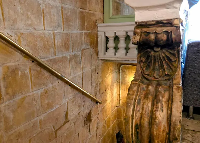 The G-house Valletta